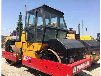 Road roller DYNAPAC