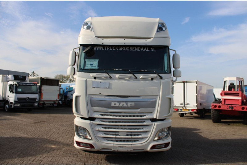 Tractor unit DAF XF 106.440 + super space cab + EURO 6 + BE APK 30-06-2024 + ADR + L-paket: picture 2