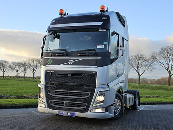 Tractor unit VOLVO FH 500