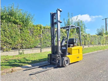 Electric forklift YALE