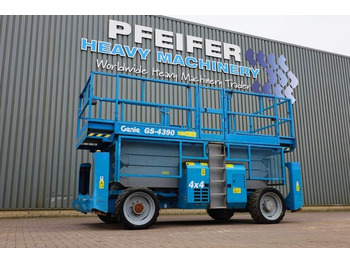 Scissor lift GENIE