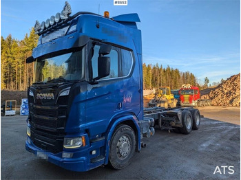 Cab chassis truck SCANIA R 650