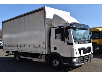 Curtain side van MAN
