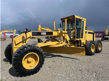 Grader CATERPILLAR 140H