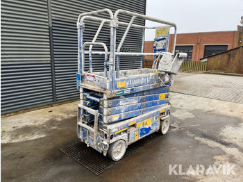 Scissor lift UPRIGHT