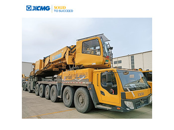 Mobile crane XCMG