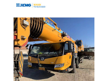 Mobile crane XCMG