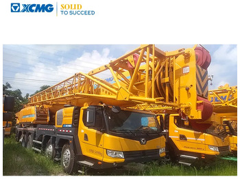 Mobile crane XCMG