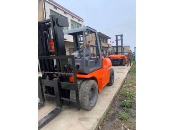 Forklift TOYOTA