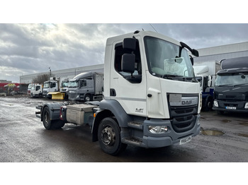 Dropside/ Flatbed truck DAF LF 220