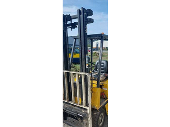 Electric forklift YALE