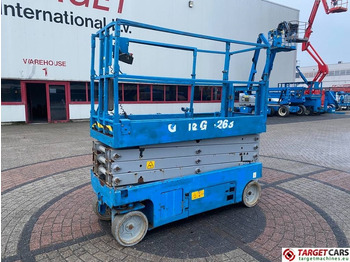 Scissor lift GENIE