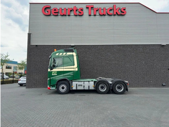 Tractor unit VOLVO FH 500