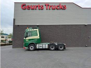 Tractor unit VOLVO FH 500