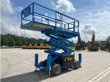 Scissor lift GENIE