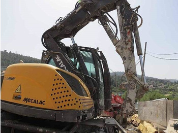 Excavator MECALAC