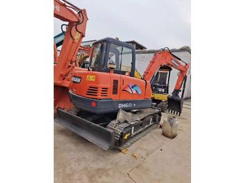 Mini excavator DOOSAN DH60-7