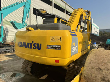 Crawler excavator KOMATSU PC200-8: picture 3