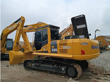 Crawler excavator KOMATSU PC220