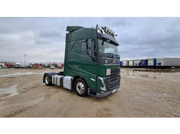 Tractor unit VOLVO FH