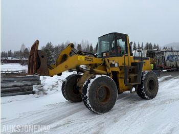 Wheel loader KOMATSU WA320