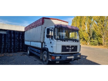 Curtain side truck MAN 17.232