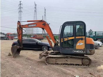 Mini excavator DOOSAN DH60