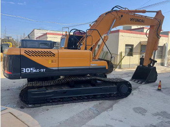 Crawler excavator HYUNDAI