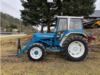 Farm tractor FORD