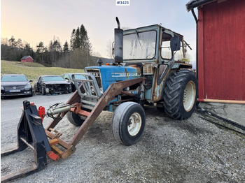 Farm tractor FORD