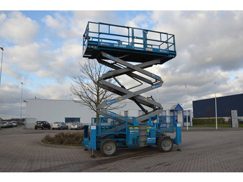 Scissor lift GENIE