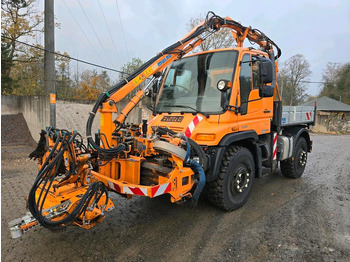 Municipal/ Special vehicle UNIMOG U400