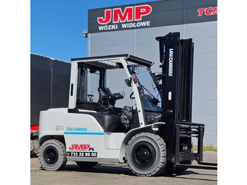 Diesel forklift UNICARRIERS