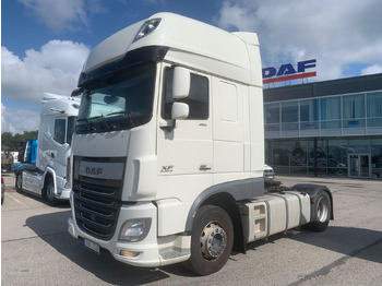 Tractor unit DAF XF 460