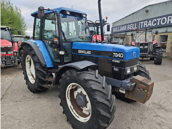 Farm tractor NEW HOLLAND