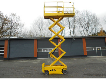 Scissor lift GENIE