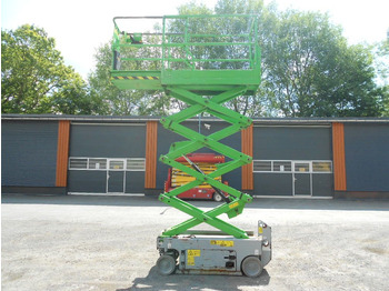 Scissor lift GENIE