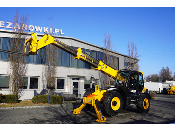 Wheel loader JCB