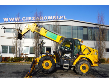 Wheel loader JCB