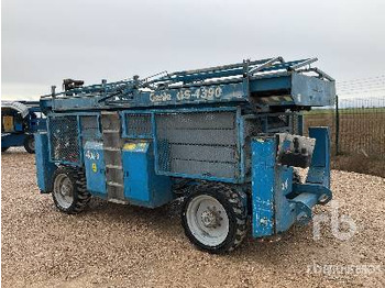 Scissor lift GENIE GS4390 4x4 Diesel 15 Mts 4x4: picture 2