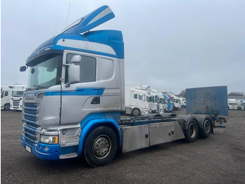 Cab chassis truck SCANIA R 580