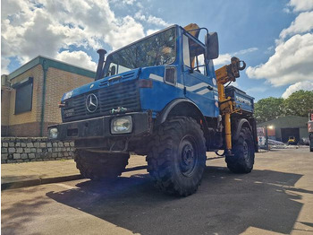 Crane truck MERCEDES-BENZ