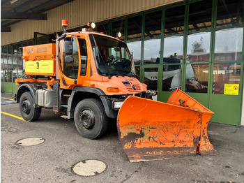 Municipal/ Special vehicle UNIMOG U400