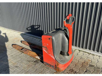 Pallet truck LINDE T16