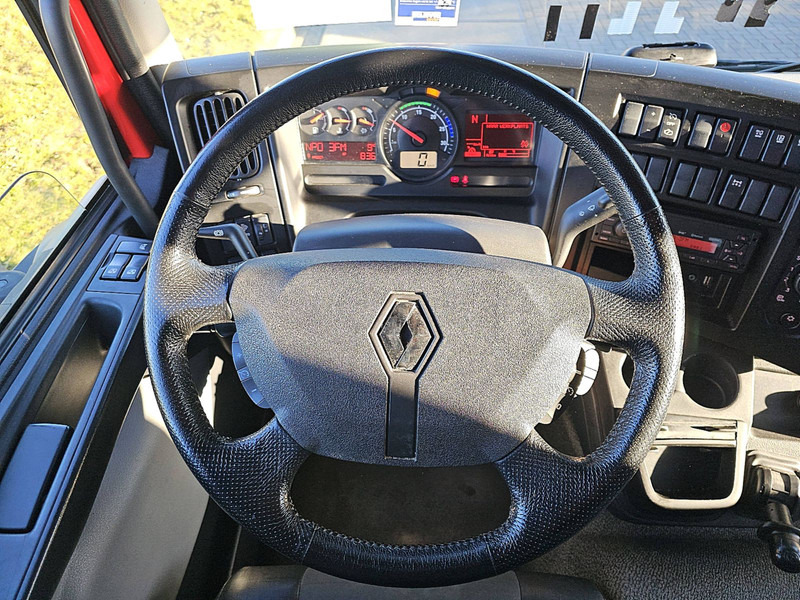 Box truck Renault D 240 11.9T AIRCO LIFT: picture 9 Box truck Renault D 240 11.9T AIRCO LIFT: picture 9