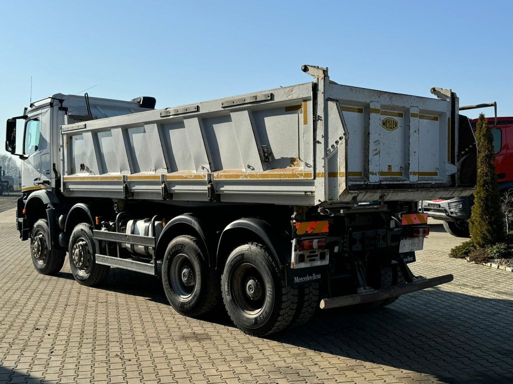 Tipper Mercedes-Benz AROCS 4245 8x8 Meiller Kipper Bordmatik: picture 7