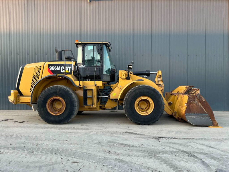 Wheel loader Cat 966M: picture 7