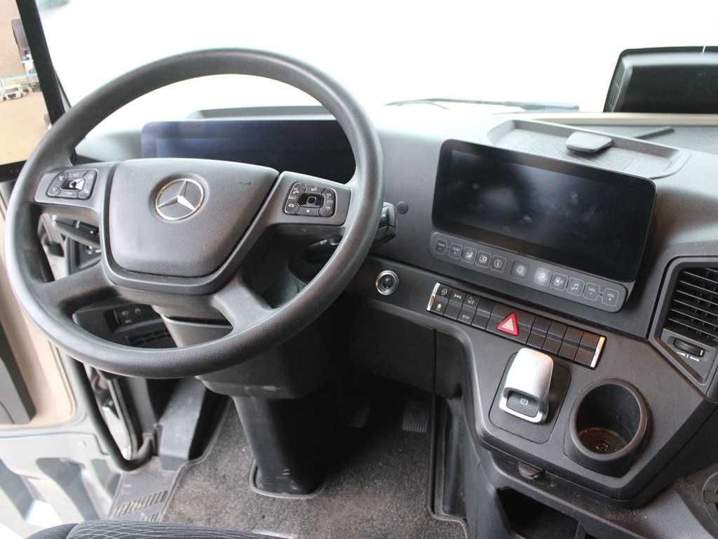 Tractor unit Mercedes-Benz Actros 1851, EURO 6, NAVIGATION: picture 9