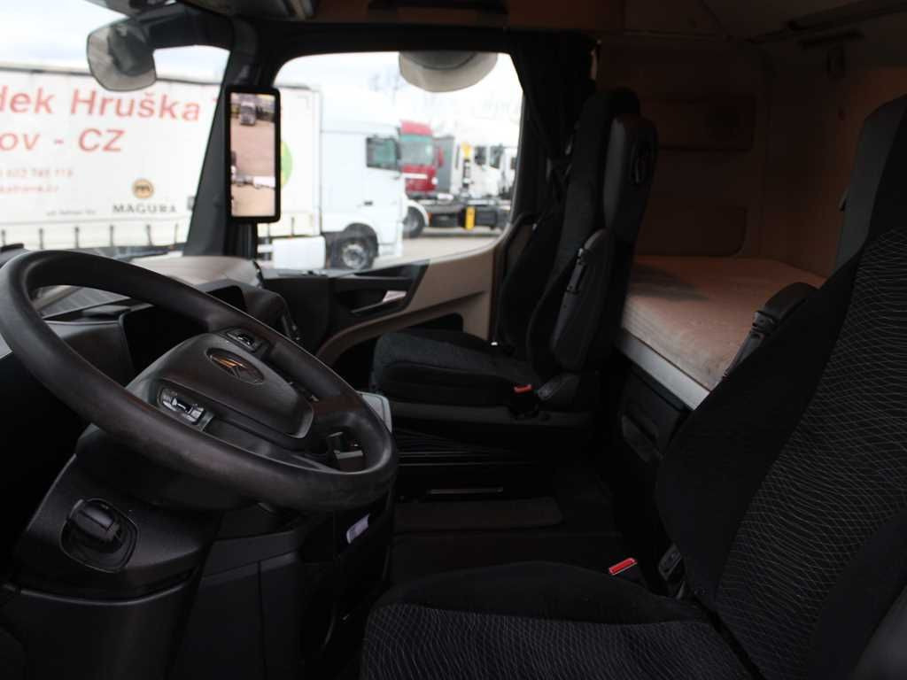 Tractor unit Mercedes-Benz Actros 1851, EURO 6, NAVIGATION: picture 8