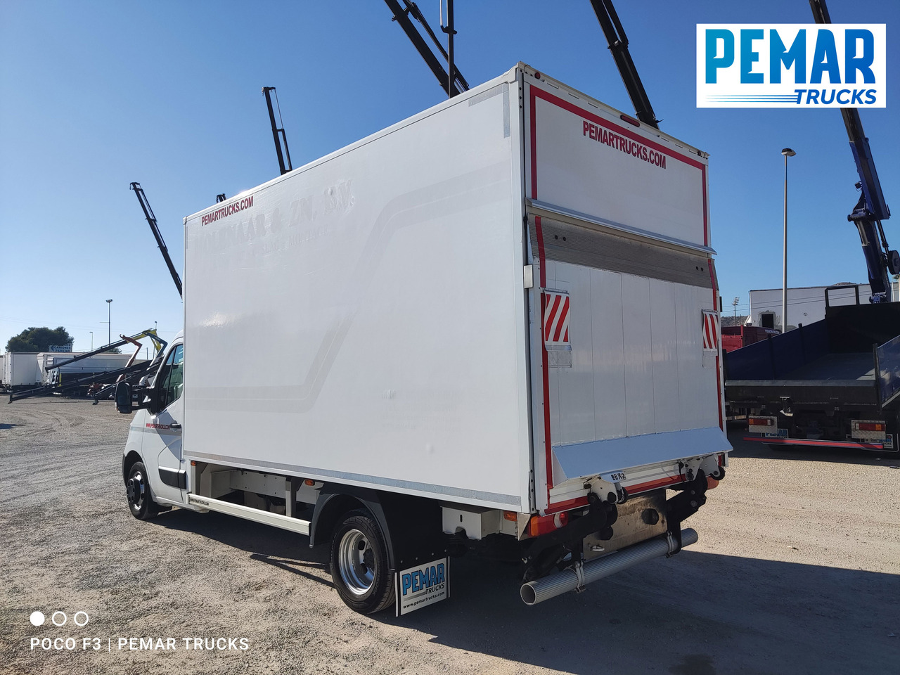 Closed box van RENAULT MASTER 2.3 160 EJE DOBLE: picture 12